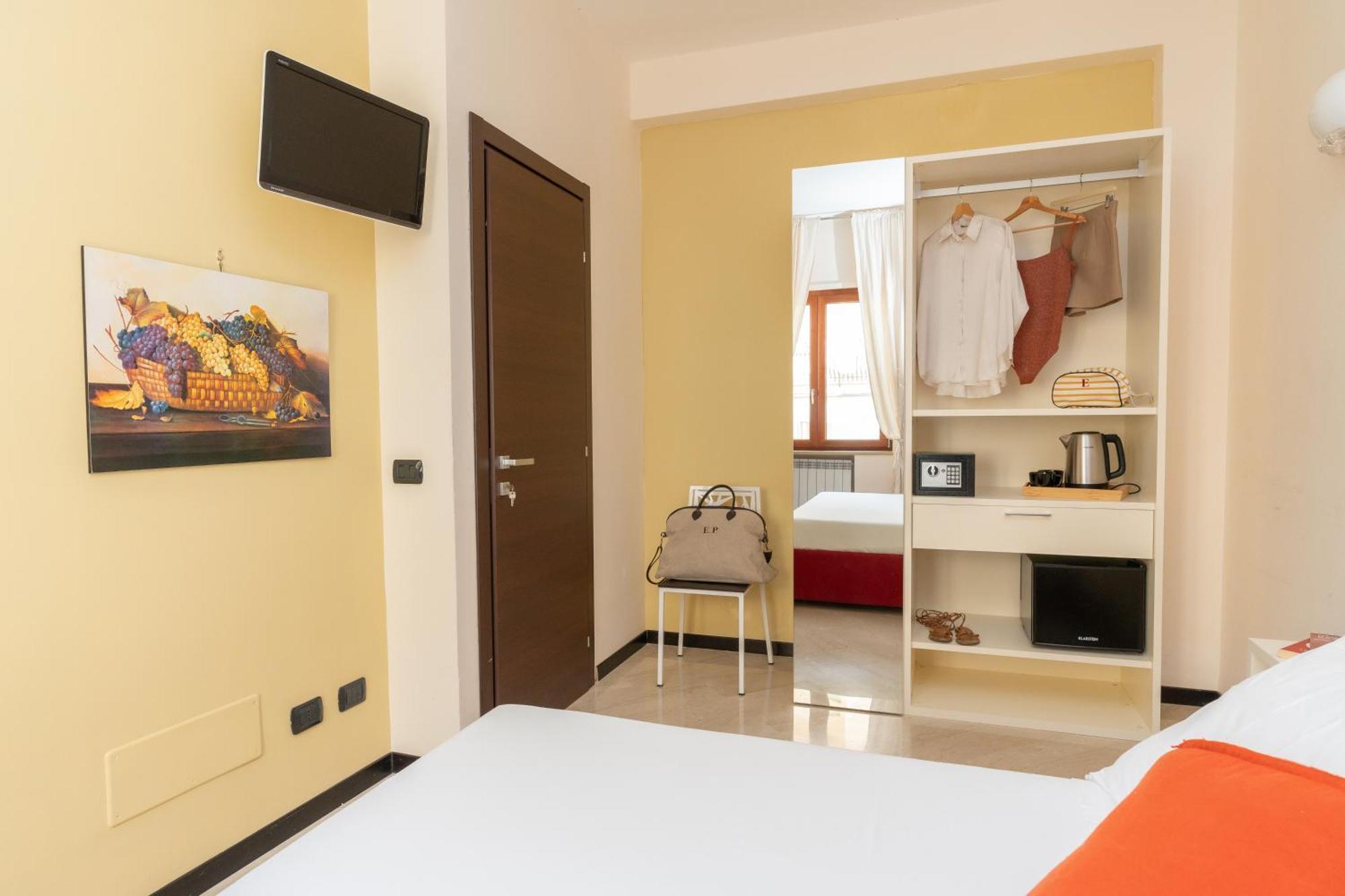 Comfort House Hotel Sorrento Exterior photo